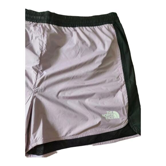 The North Face Hydrenaline 2000 woven shorts in lilac and black Plus Size 3X New - Picture 11 of 14